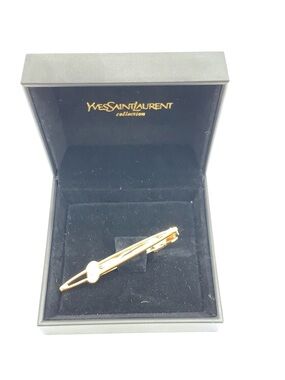 Vintage Yves Saint Laurent (YSL) Gold-Tone Ridged Tie Clip